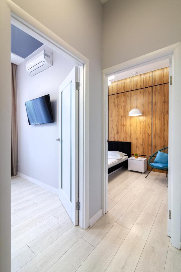 Leogrand Vip Apartments On Pidhirna 3 Lvov Exteriér fotografie